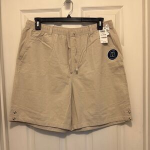 Karen Scott 2 Pair XL Shorts-khaki & olive green